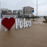 En Grèce, les pluies torrentielles ont surtout affecté le département de Magnésie (centre) et son chef-lieu, la ville portuaire de Volos, à 331 km au nord d'Athènes.